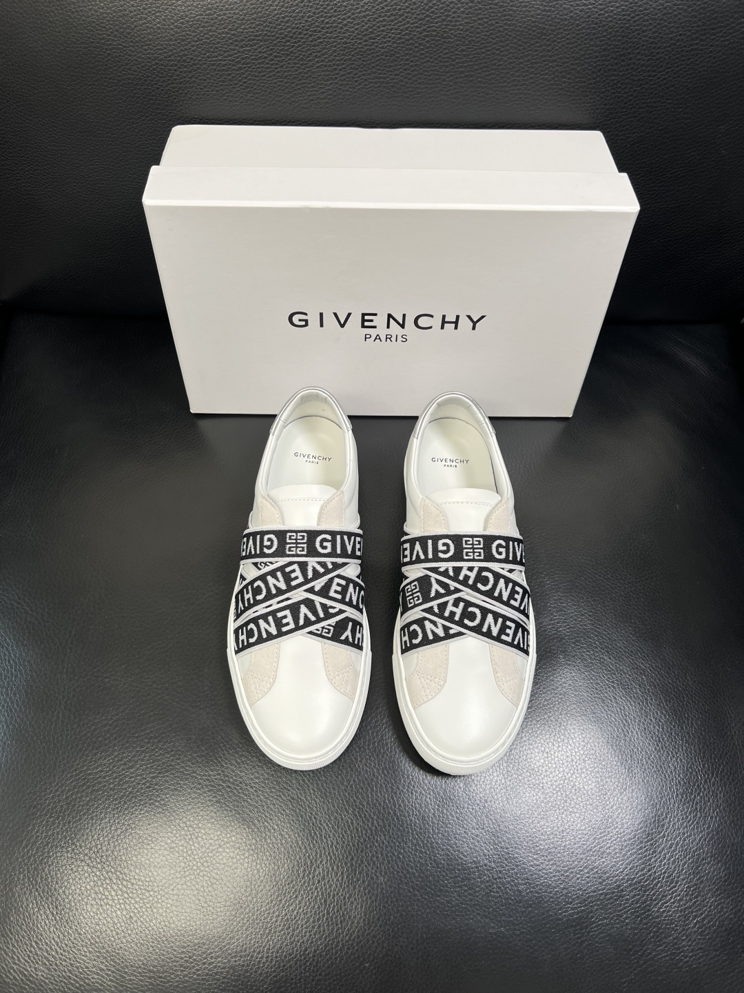 Givenchy 高品质 纪梵希 顶级工艺品 专柜新品同步，鞋面意大利进口牛皮拼布面料，进口水染牛皮内里
