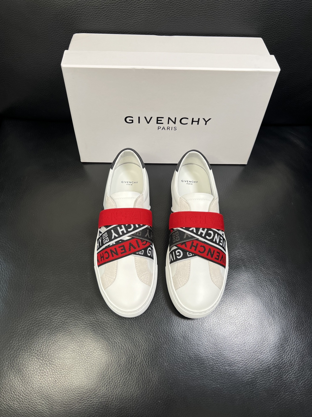 Givenchy 高品质 纪梵希 顶级工艺品 专柜新品同步，鞋面意大利进口牛皮拼布面料，进口水染牛皮内里