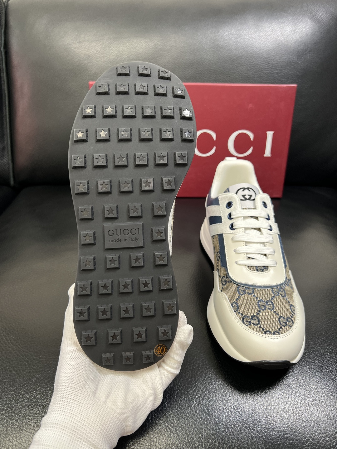 Gucci 高品质 顶级工艺品 古奇专柜新款，原厂配置意大利进口牛皮面料，进口牛皮内里垫，透气舒适，鞋底