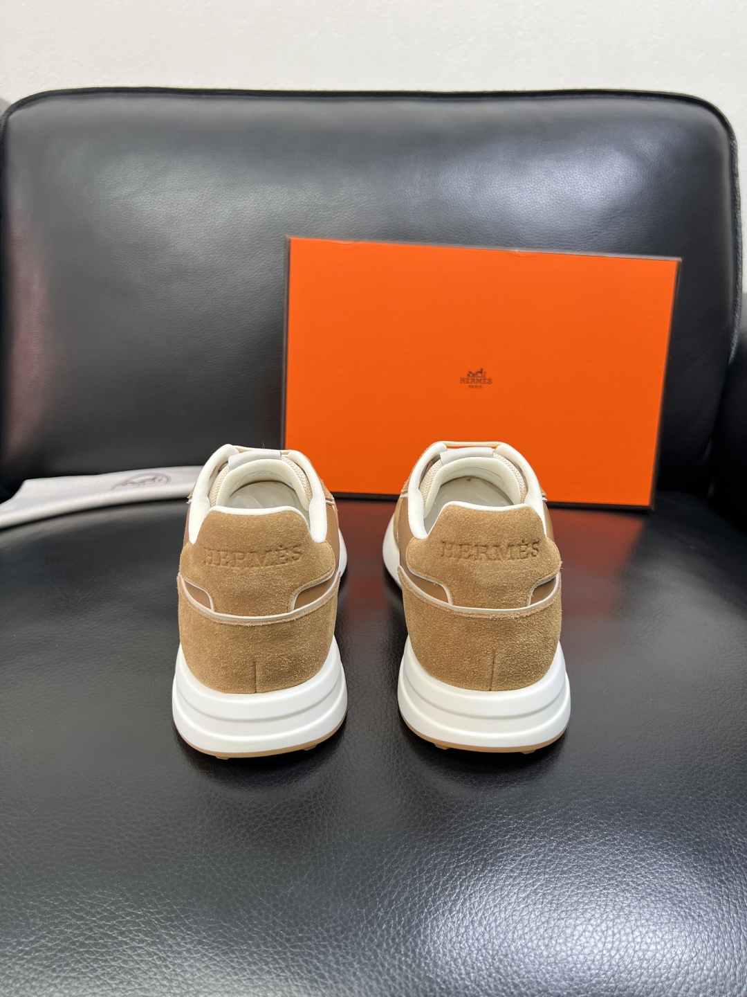 Hermes 高品质 顶级工艺品 爱马仕 专柜同步发售原厂配置，意大利进口原版牛皮面料，高品质拼接工艺，