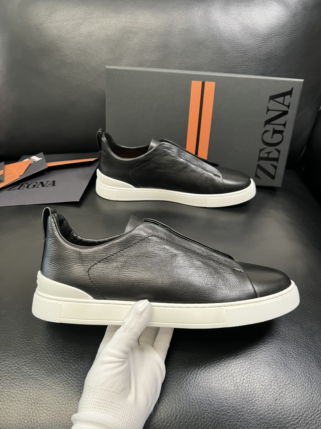 Zegna 高品质 顶级工艺品 杰尼亚 专柜新款原厂配置，意大利进口牛皮面料，进口牛里垫，透气舒适，鞋底