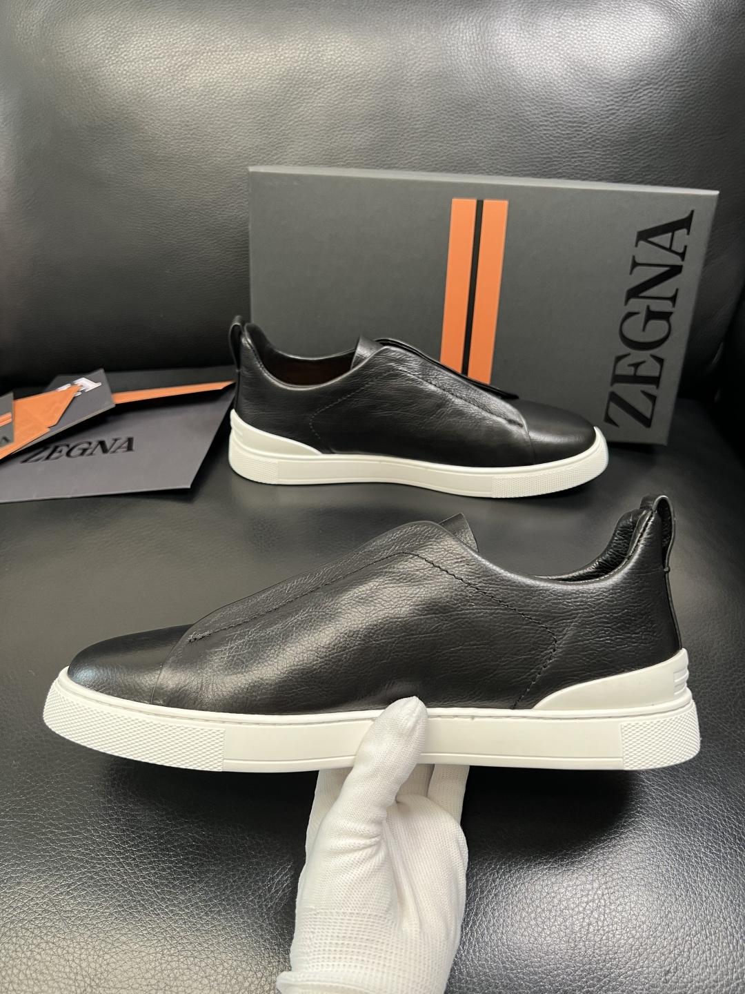 Zegna 高品质 顶级工艺品 杰尼亚 专柜新款原厂配置，意大利进口牛皮面料，进口牛里垫，透气舒适，鞋底