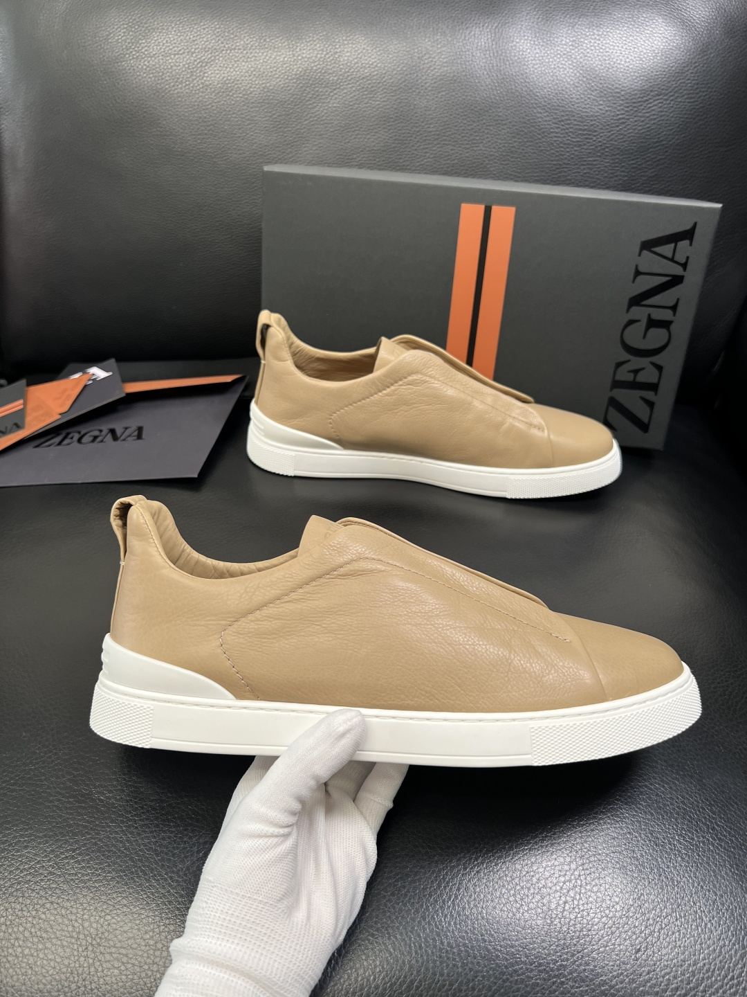 Zegna 高品质 顶级工艺品 杰尼亚 专柜新款原厂配置，意大利进口牛皮面料，进口牛里垫，透气舒适，鞋底