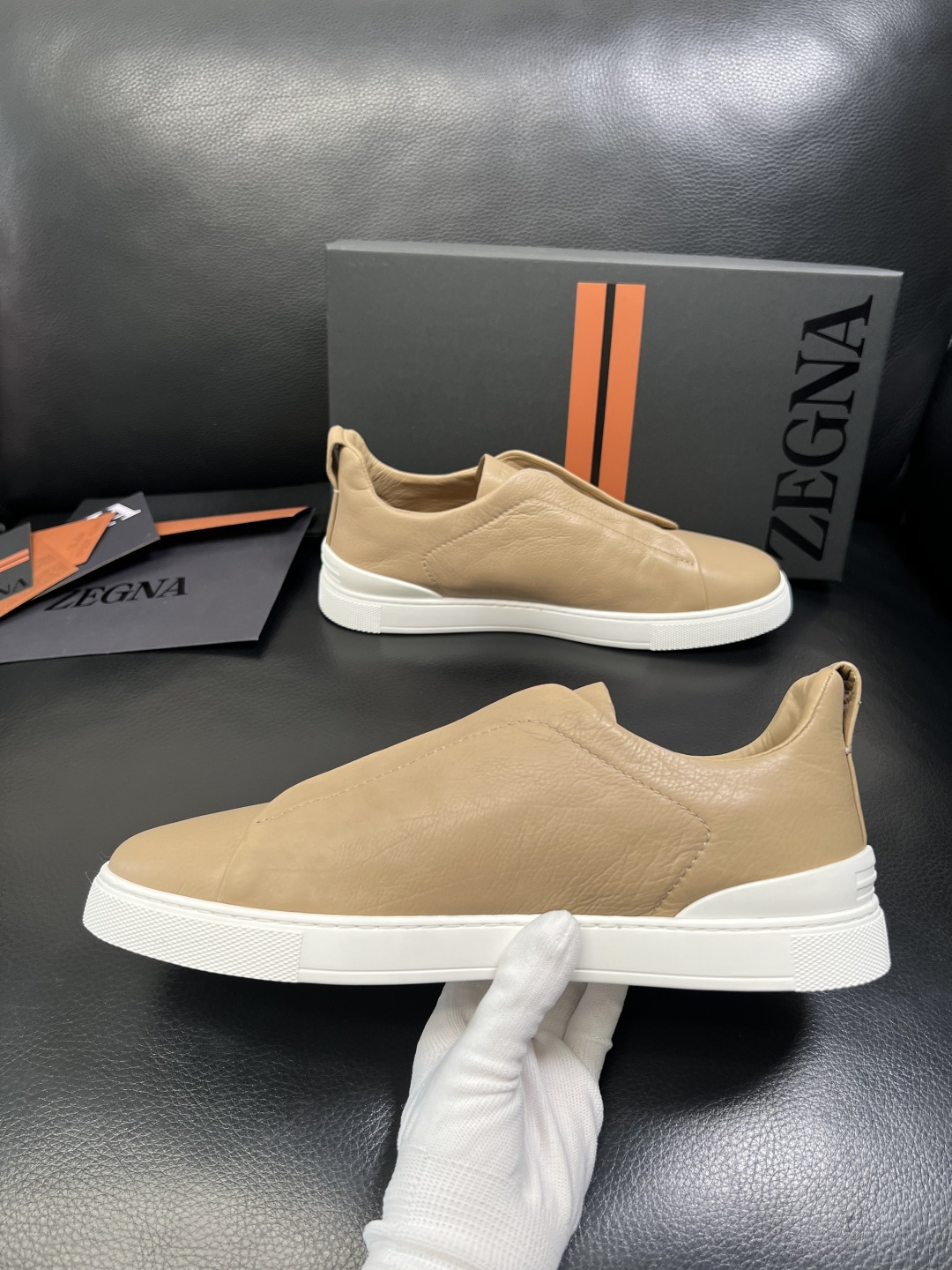 Zegna 高品质 顶级工艺品 杰尼亚 专柜新款原厂配置，意大利进口牛皮面料，进口牛里垫，透气舒适，鞋底