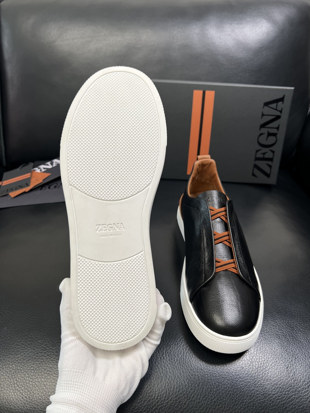 Zegna 高品质 顶级工艺品 杰尼亚 专柜新款原厂配置，意大利进口牛皮面料，进口牛里垫，透气舒适，鞋底