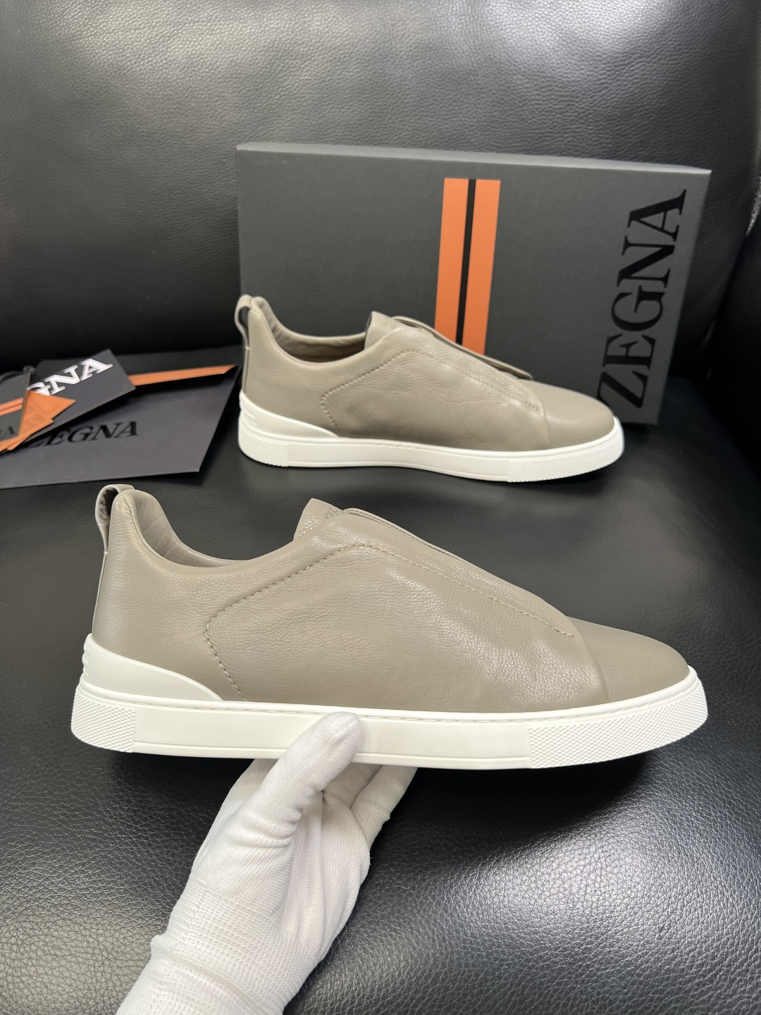 Zegna 高品质 顶级工艺品 杰尼亚 专柜新款原厂配置，意大利进口牛皮面料，进口牛里垫，透气舒适，鞋底