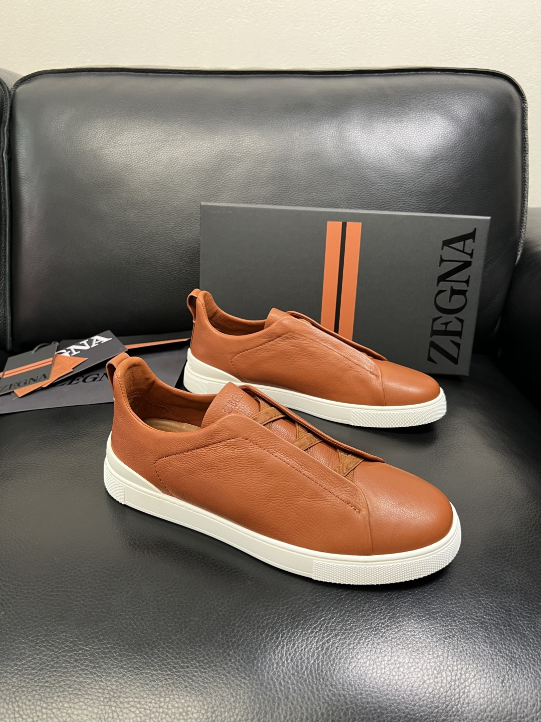 Zegna 高品质 顶级工艺品 杰尼亚 专柜新款原厂配置，意大利进口牛皮面料，进口牛里垫，透气舒适，鞋底