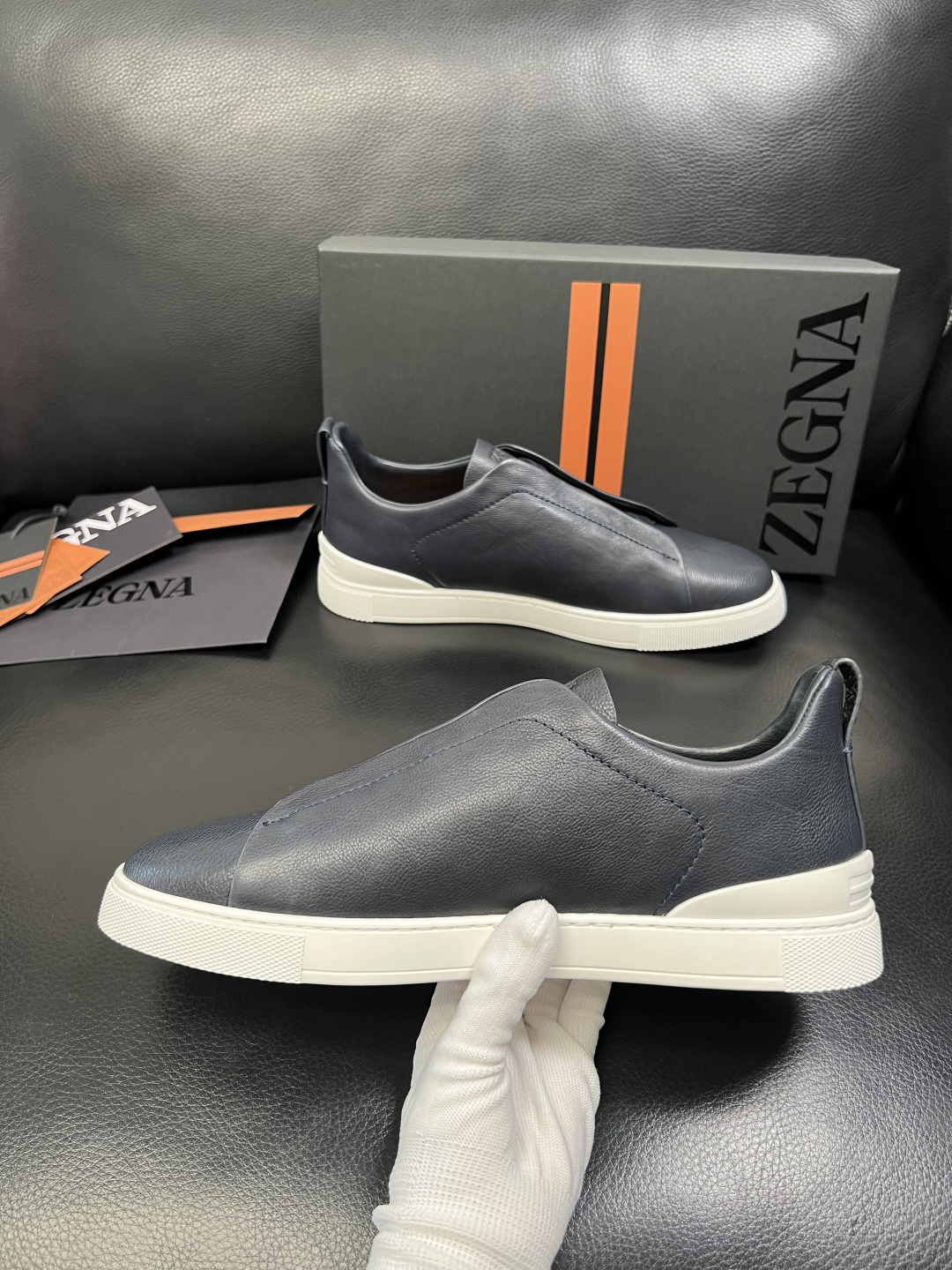 Zegna 高品质 顶级工艺品 杰尼亚 专柜新款原厂配置，意大利进口牛皮面料，进口牛里垫，透气舒适，鞋底