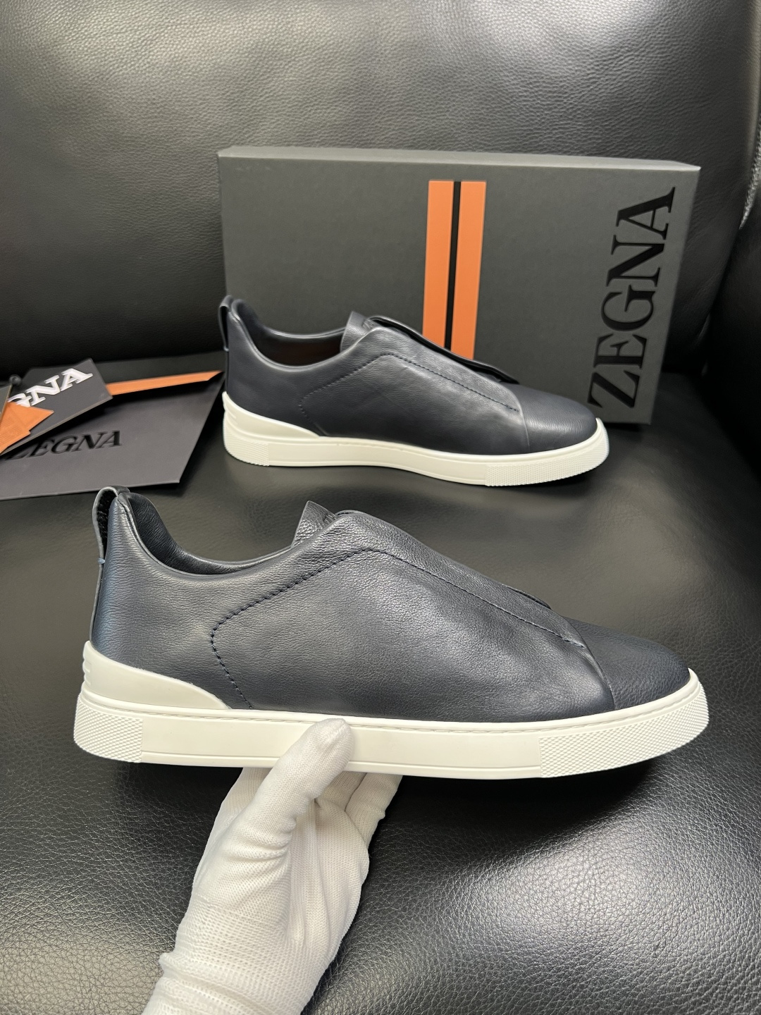 Zegna 高品质 顶级工艺品 杰尼亚 专柜新款原厂配置，意大利进口牛皮面料，进口牛里垫，透气舒适，鞋底