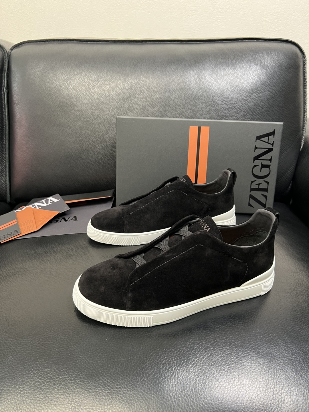 Zegna 高品质 顶级工艺品 杰尼亚 专柜新款原厂配置，意大利进口牛皮面料，进口牛里垫，透气舒适，鞋底