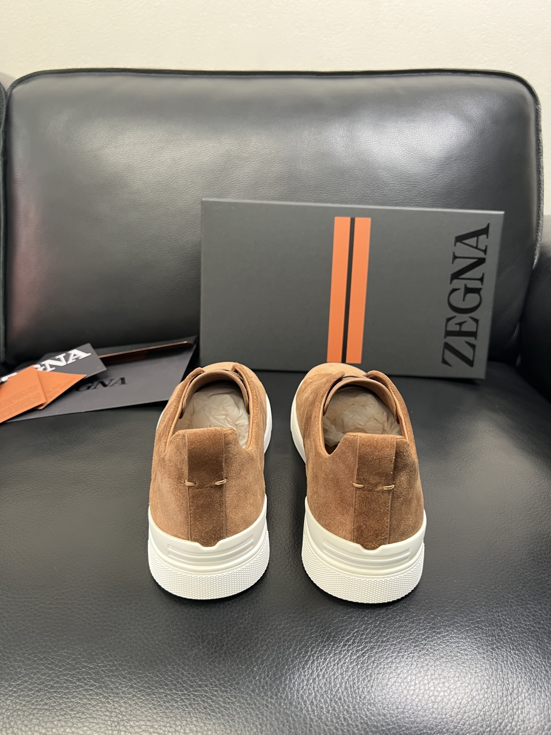 Zegna 高品质 顶级工艺品 杰尼亚 专柜新款原厂配置，意大利进口牛皮面料，进口牛里垫，透气舒适，鞋底