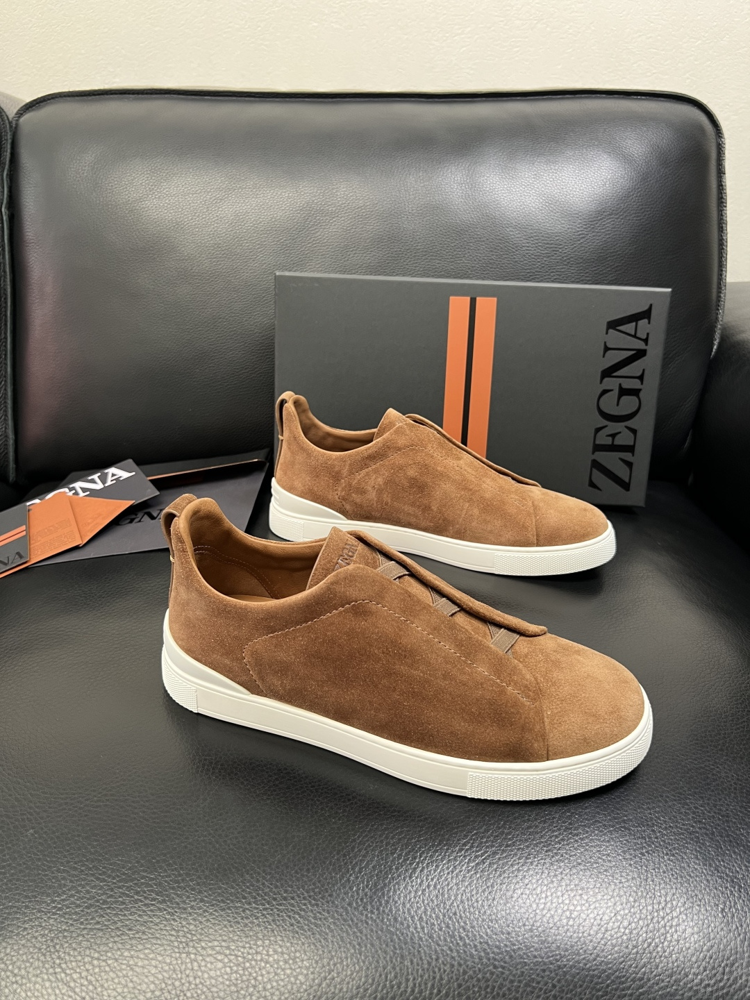 Zegna 高品质 顶级工艺品 杰尼亚 专柜新款原厂配置，意大利进口牛皮面料，进口牛里垫，透气舒适，鞋底