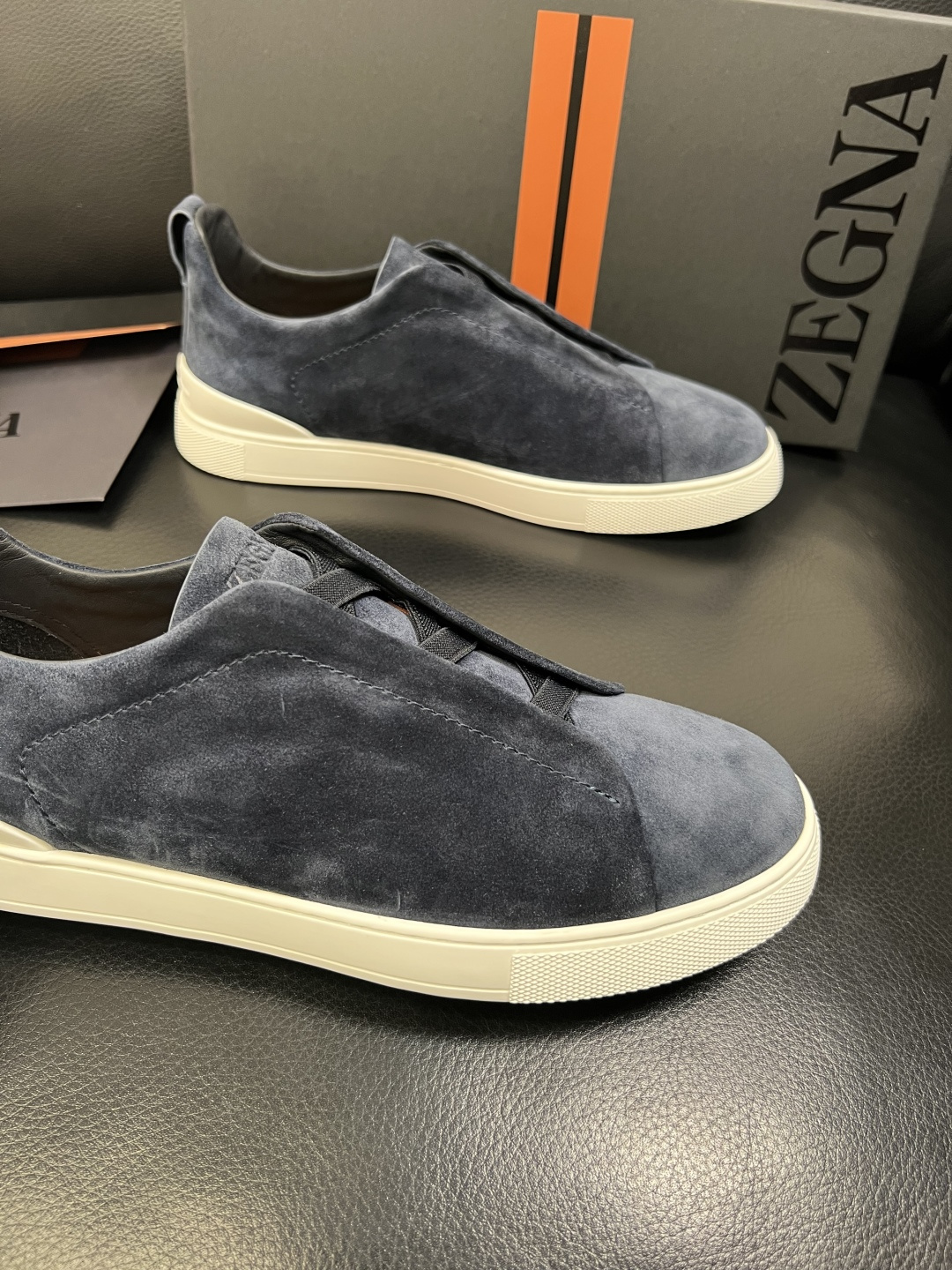 Zegna 高品质 顶级工艺品 杰尼亚 专柜新款原厂配置，意大利进口牛皮面料，进口牛里垫，透气舒适，鞋底