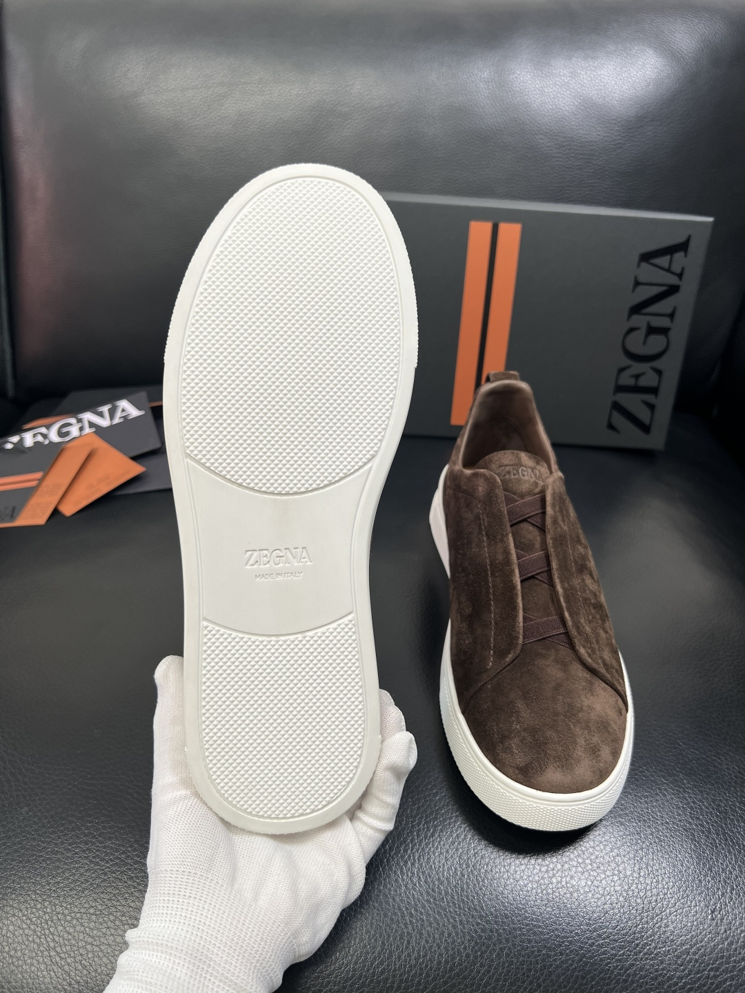 Zegna 高品质 顶级工艺品 杰尼亚 专柜新款原厂配置，意大利进口牛皮面料，进口牛里垫，透气舒适，鞋底