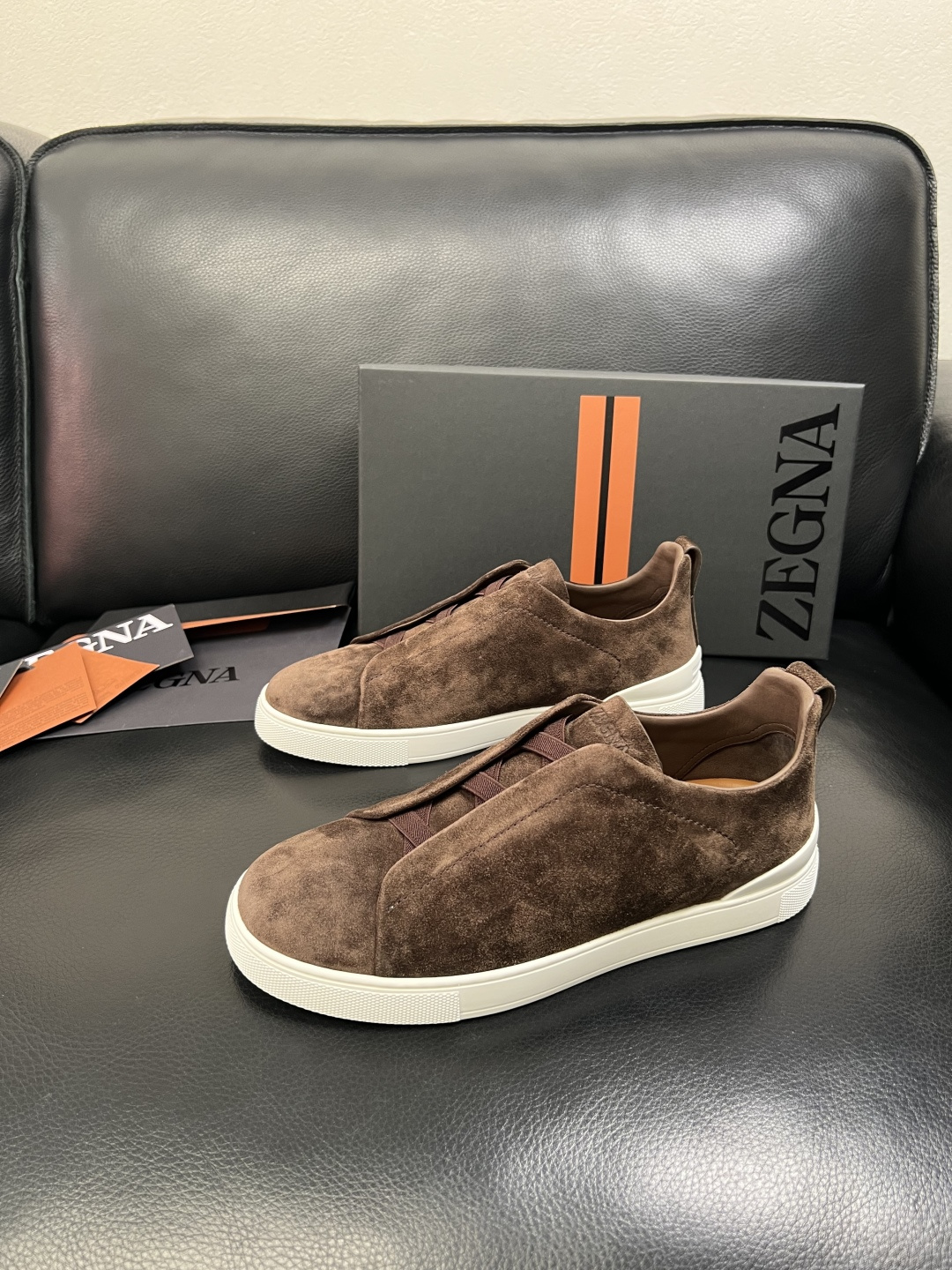 Zegna 高品质 顶级工艺品 杰尼亚 专柜新款原厂配置，意大利进口牛皮面料，进口牛里垫，透气舒适，鞋底