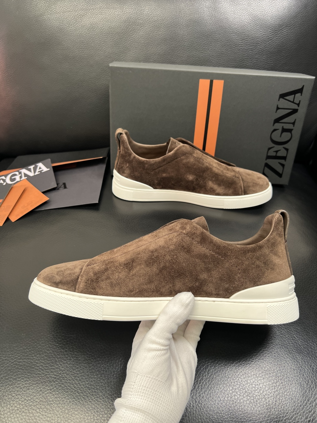 Zegna 高品质 顶级工艺品 杰尼亚 专柜新款原厂配置，意大利进口牛皮面料，进口牛里垫，透气舒适，鞋底