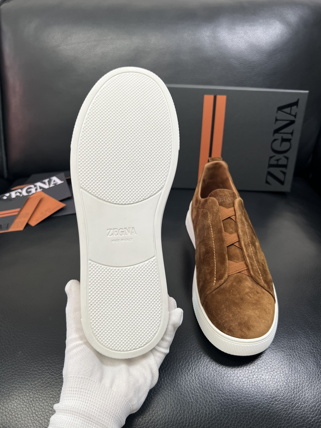 Zegna 高品质 顶级工艺品 杰尼亚 专柜新款原厂配置，意大利进口牛皮面料，进口牛里垫，透气舒适，鞋底