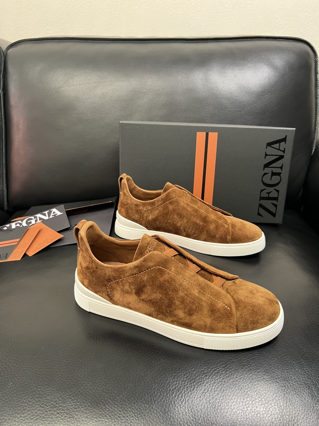 Zegna 高品质 顶级工艺品 杰尼亚 专柜新款原厂配置，意大利进口牛皮面料，进口牛里垫，透气舒适，鞋底