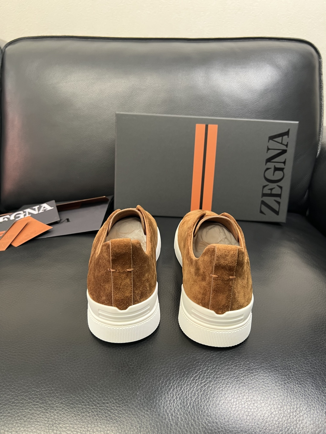 Zegna 高品质 顶级工艺品 杰尼亚 专柜新款原厂配置，意大利进口牛皮面料，进口牛里垫，透气舒适，鞋底