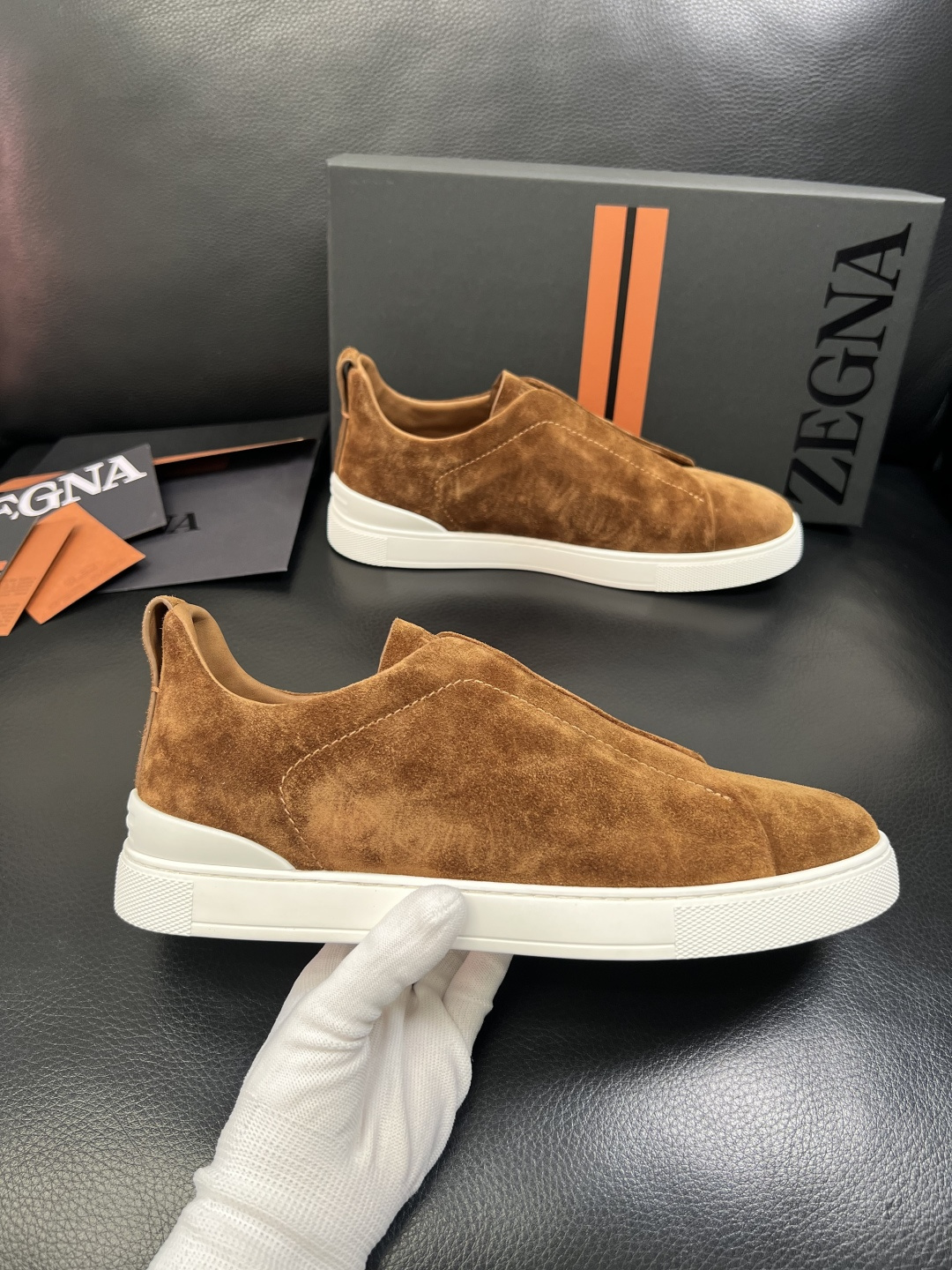 Zegna 高品质 顶级工艺品 杰尼亚 专柜新款原厂配置，意大利进口牛皮面料，进口牛里垫，透气舒适，鞋底