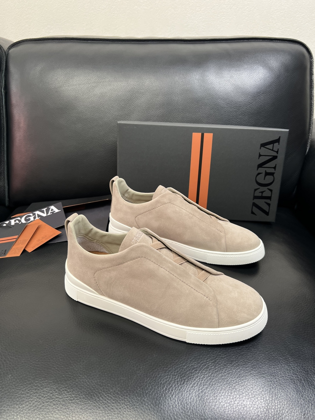 Zegna 高品质 顶级工艺品 杰尼亚 专柜新款原厂配置，意大利进口牛皮面料，进口牛里垫，透气舒适，鞋底