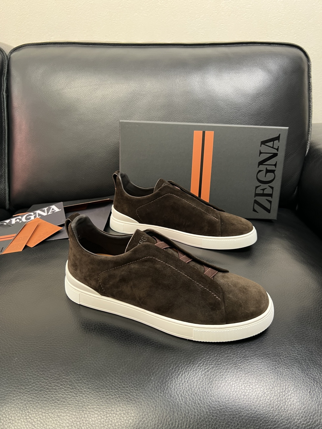 Zegna 高品质 顶级工艺品 杰尼亚 专柜新款原厂配置，意大利进口牛皮面料，进口牛里垫，透气舒适，鞋底