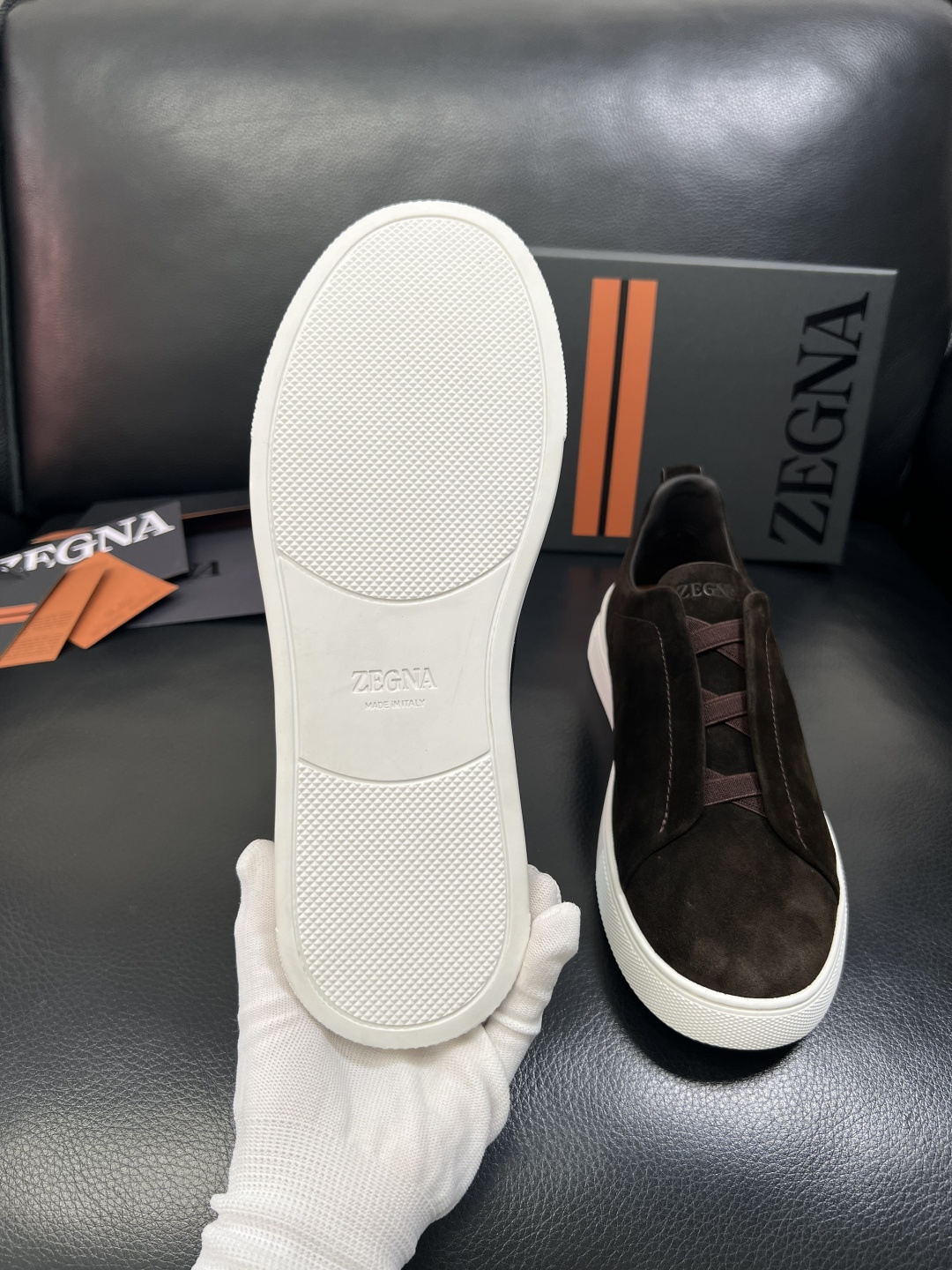 Zegna 高品质 顶级工艺品 杰尼亚 专柜新款原厂配置，意大利进口牛皮面料，进口牛里垫，透气舒适，鞋底