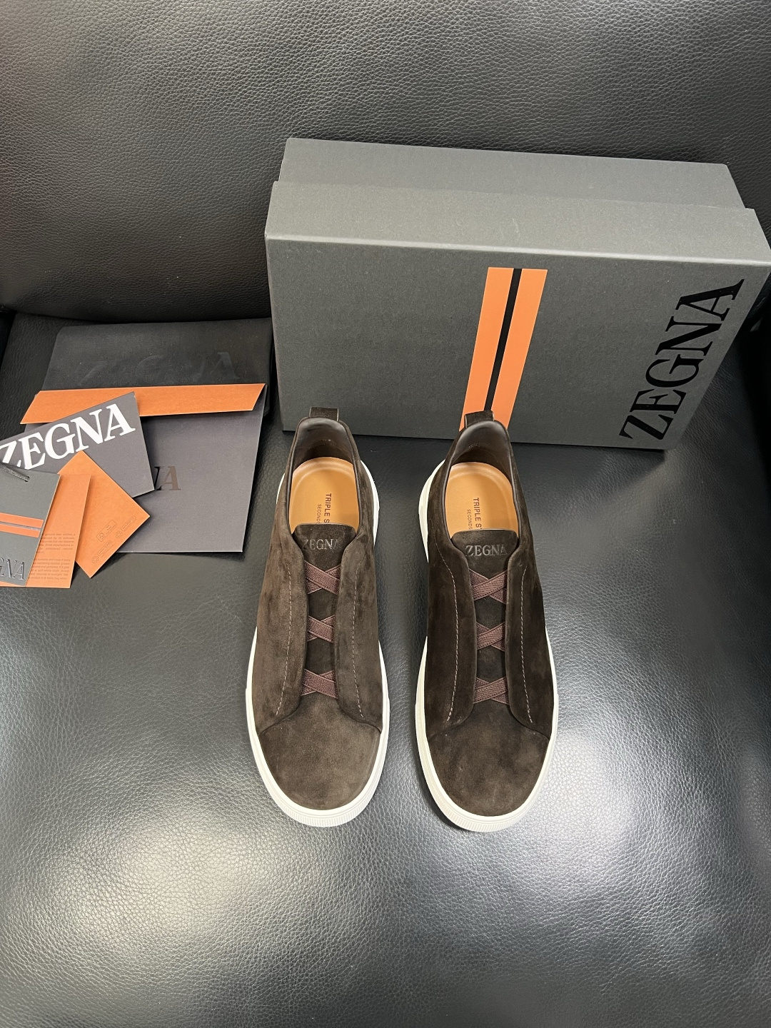 Zegna 高品质 顶级工艺品 杰尼亚 专柜新款原厂配置，意大利进口牛皮面料，进口牛里垫，透气舒适，鞋底