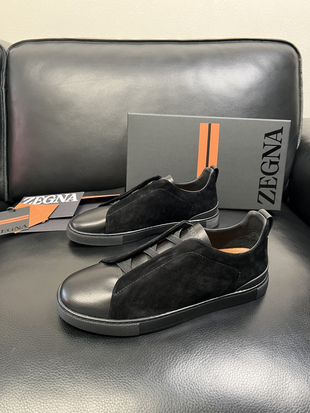 Zegna 高品质 顶级工艺品 杰尼亚 专柜新款原厂配置，意大利进口牛皮面料，进口牛里垫，透气舒适，鞋底