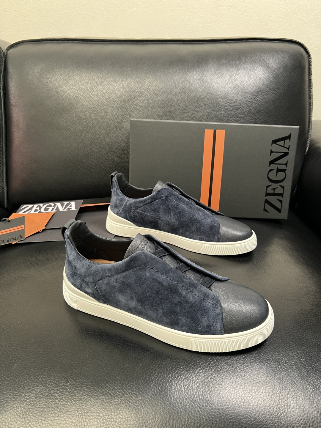 Zegna 高品质 顶级工艺品 杰尼亚 专柜新款原厂配置，意大利进口牛皮面料，进口牛里垫，透气舒适，鞋底