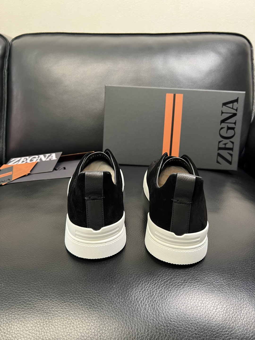 Zegna 高品质 顶级工艺品 杰尼亚 专柜新款原厂配置，意大利进口牛皮面料，进口牛里垫，透气舒适，鞋底