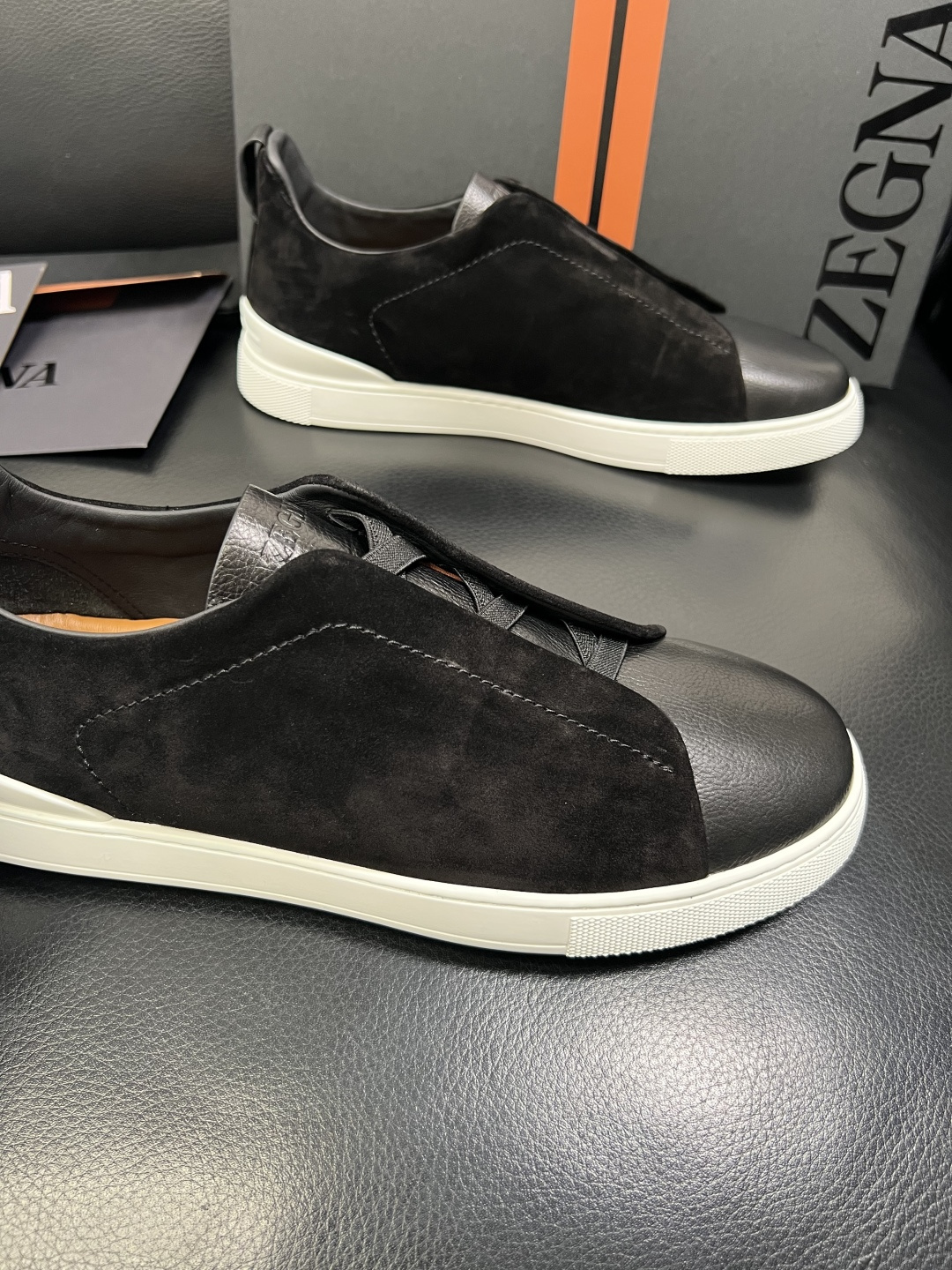 Zegna 高品质 顶级工艺品 杰尼亚 专柜新款原厂配置，意大利进口牛皮面料，进口牛里垫，透气舒适，鞋底