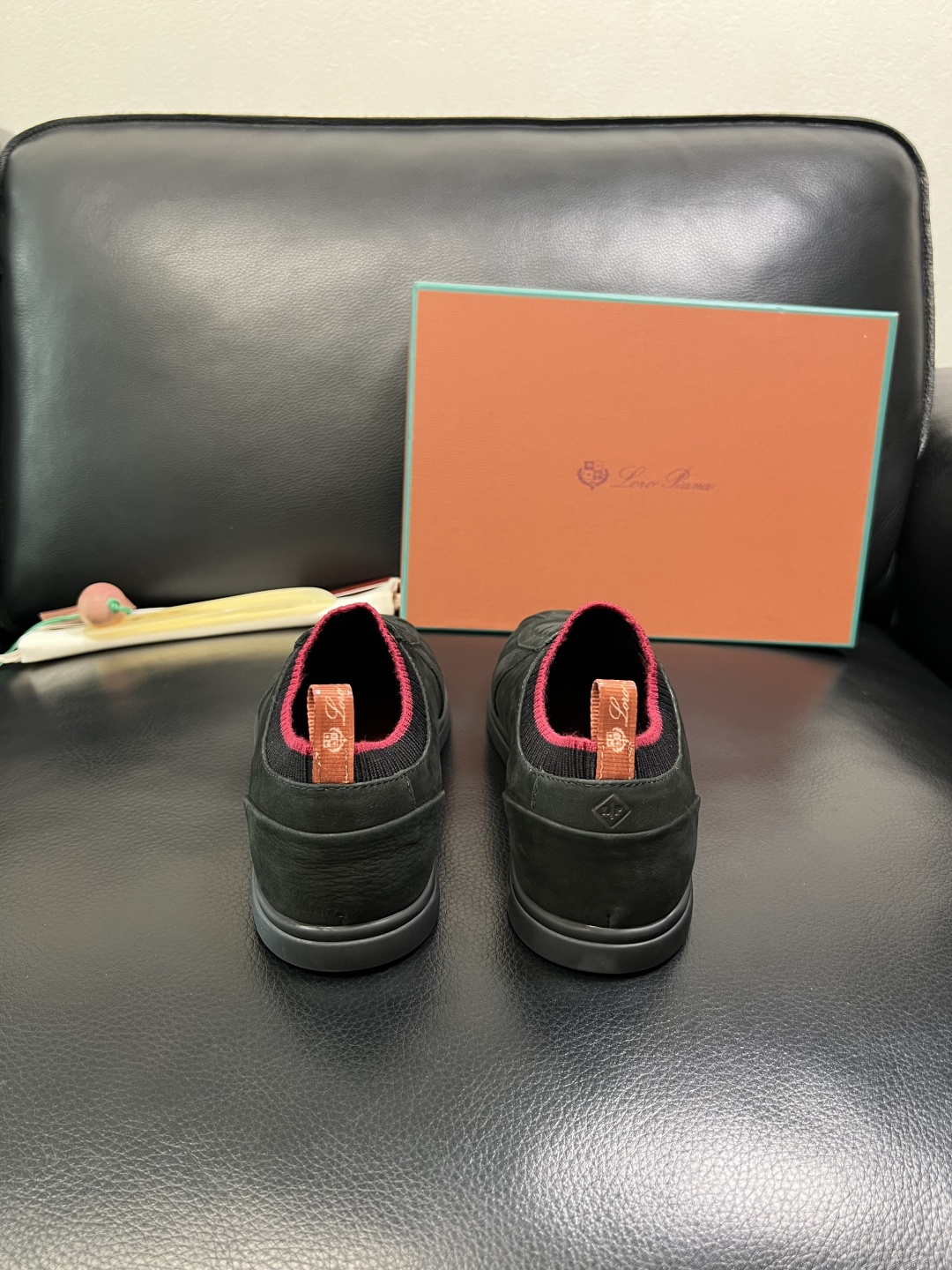 Loro Piana 高品质 顶级工艺品 诺悠翩雅 新品专柜同步原厂配置，鞋面意大利进口牛皮面料，高品质