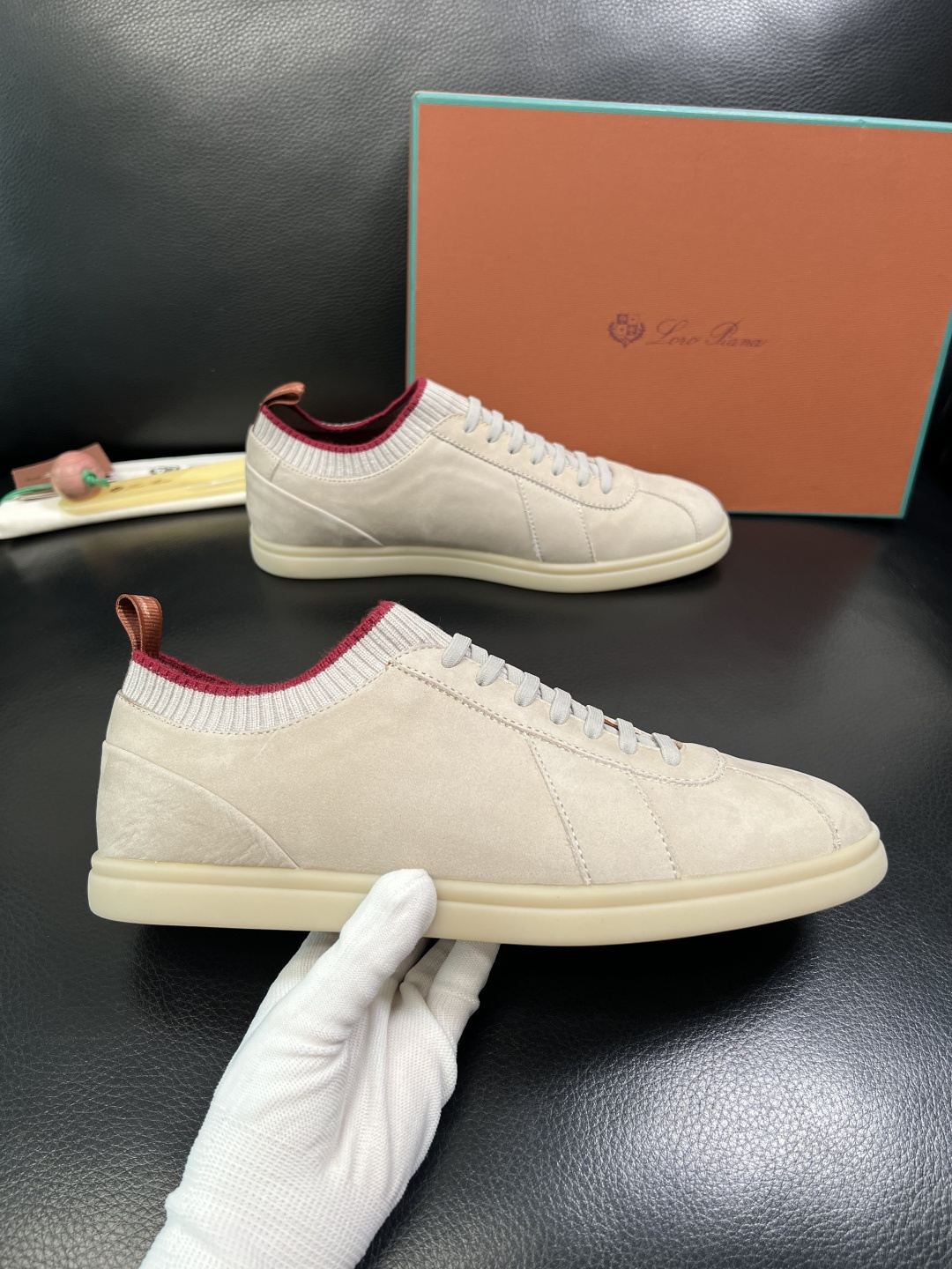 Loro Piana 高品质 顶级工艺品 诺悠翩雅 新品专柜同步原厂配置，鞋面意大利进口牛皮面料，高品质