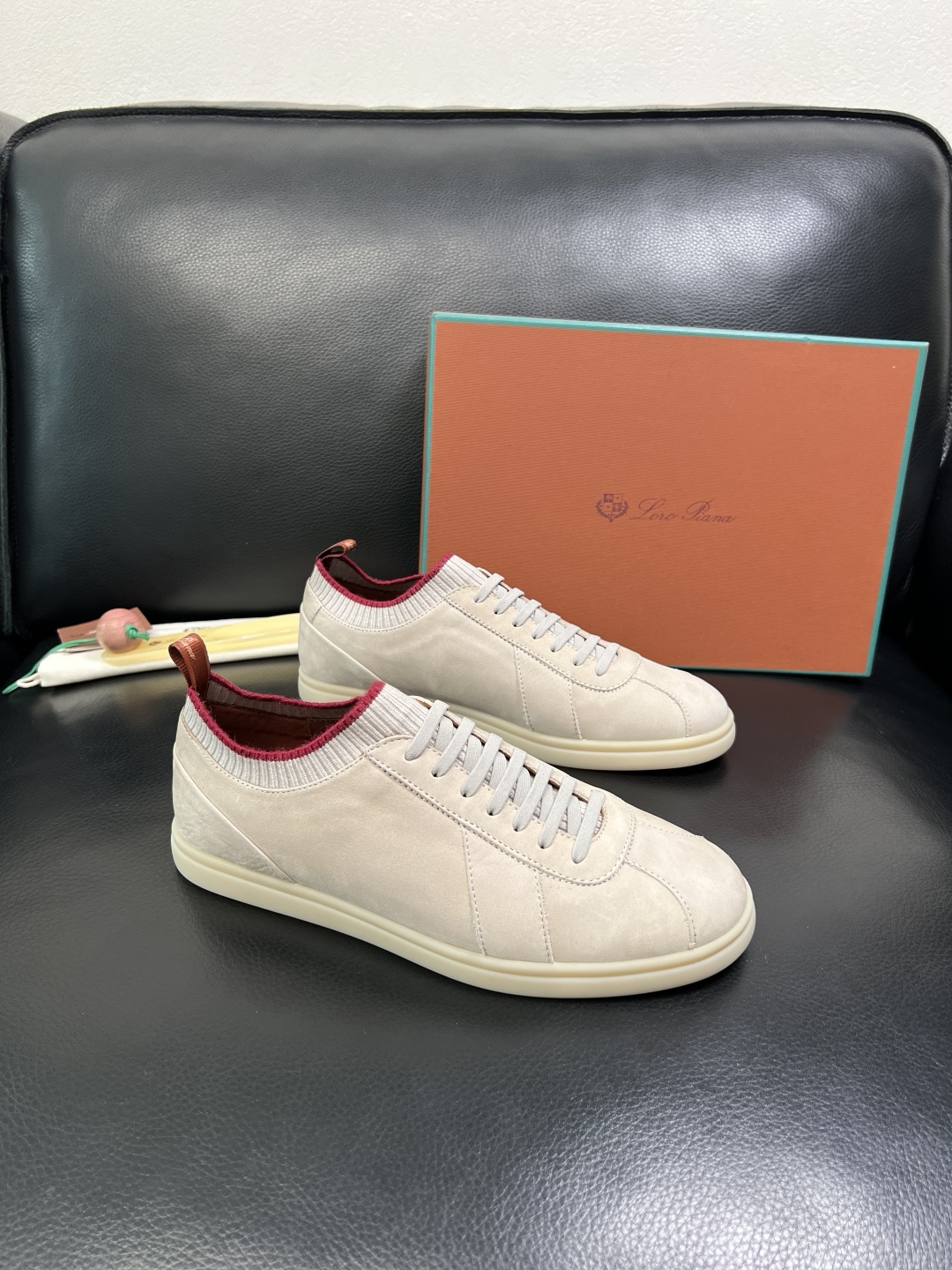 Loro Piana 高品质 顶级工艺品 诺悠翩雅 新品专柜同步原厂配置，鞋面意大利进口牛皮面料，高品质