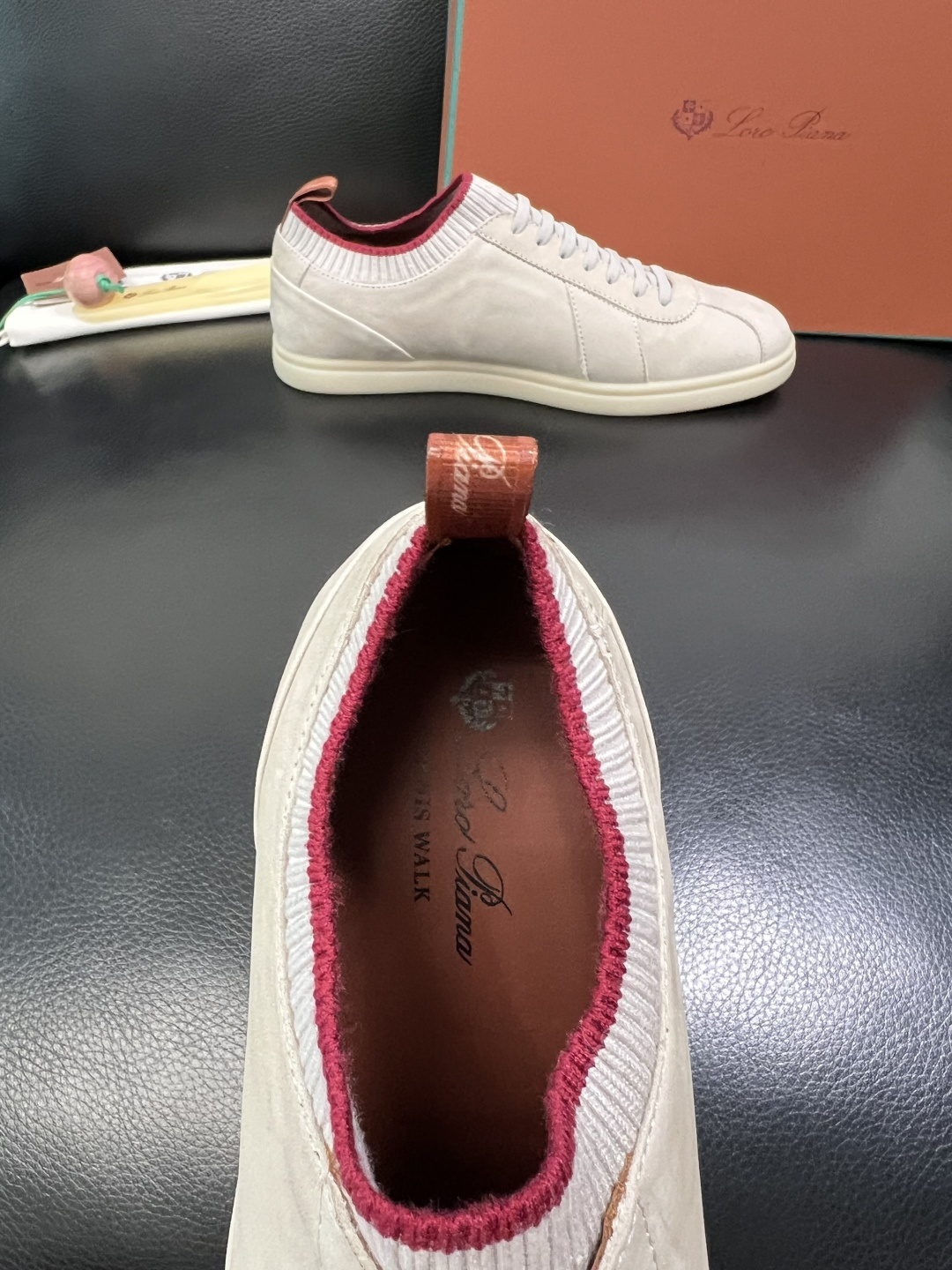 Loro Piana 高品质 顶级工艺品 诺悠翩雅 新品专柜同步原厂配置，鞋面意大利进口牛皮面料，高品质
