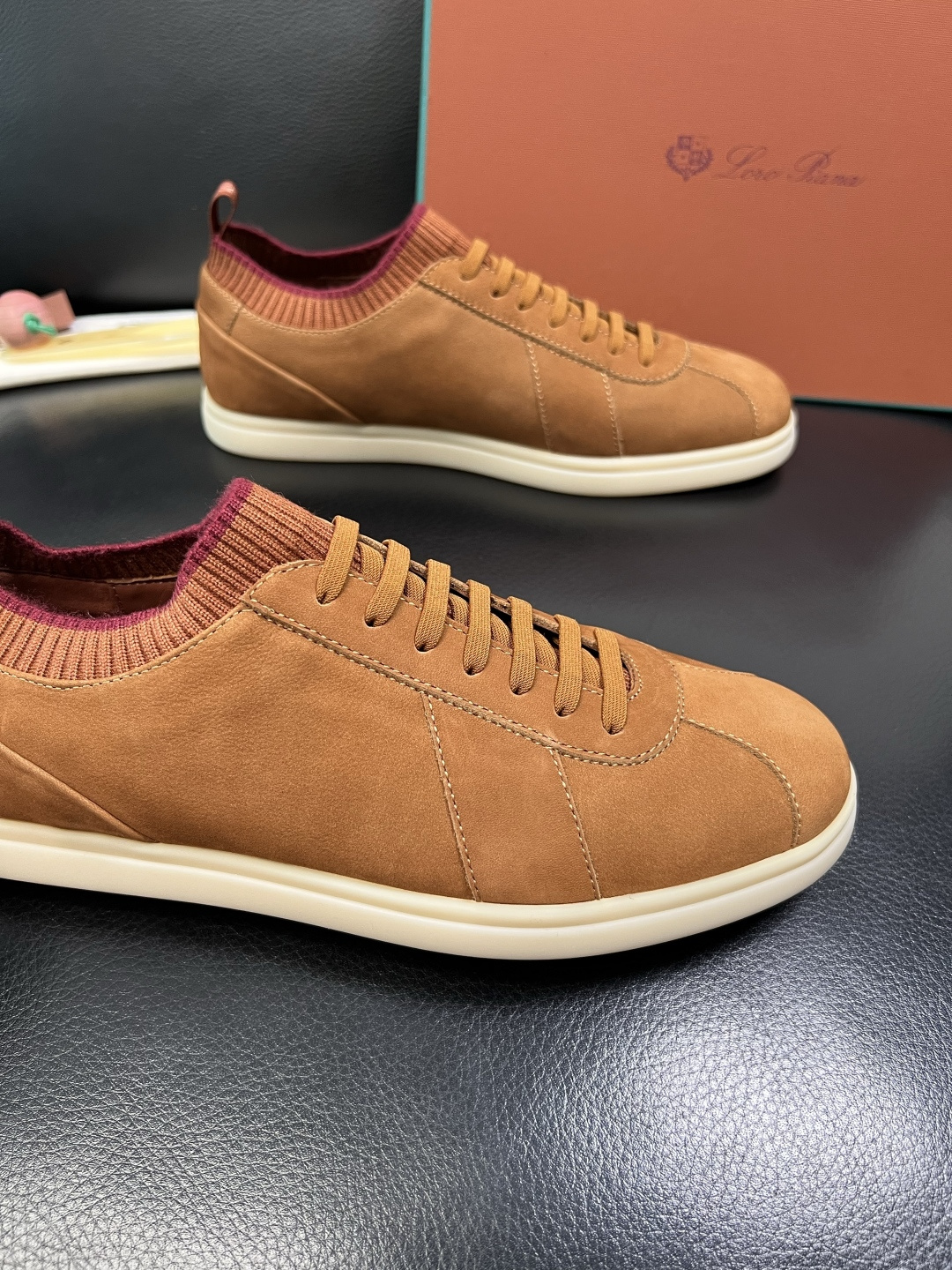 Loro Piana 高品质 顶级工艺品 诺悠翩雅 新品专柜同步原厂配置，鞋面意大利进口牛皮面料，高品质