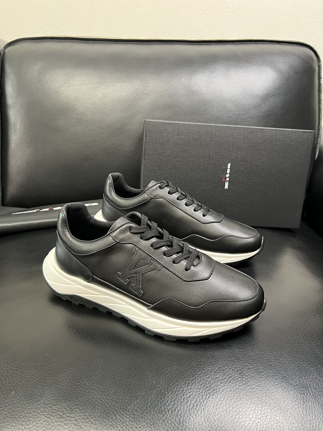 ⚠️只换码不退⚠️ kiton 高品质 顶级工艺品 专柜新品同步，鞋面意大利进口牛皮面料，进口水染牛皮内