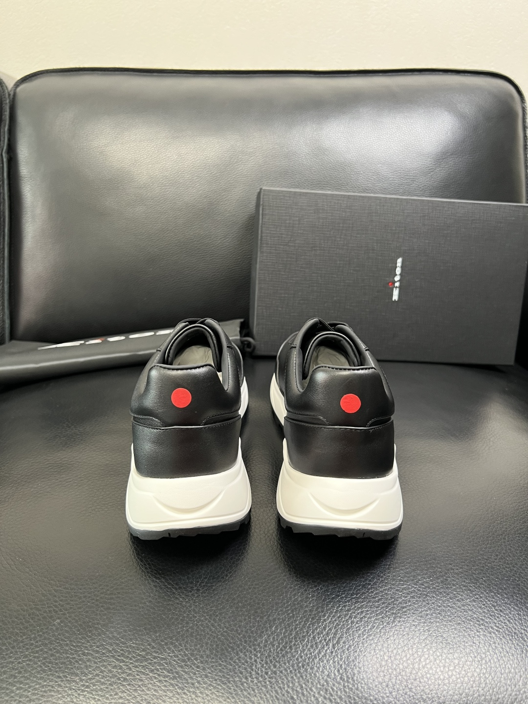 ⚠️只换码不退⚠️ kiton 高品质 顶级工艺品 专柜新品同步，鞋面意大利进口牛皮面料，进口水染牛皮内