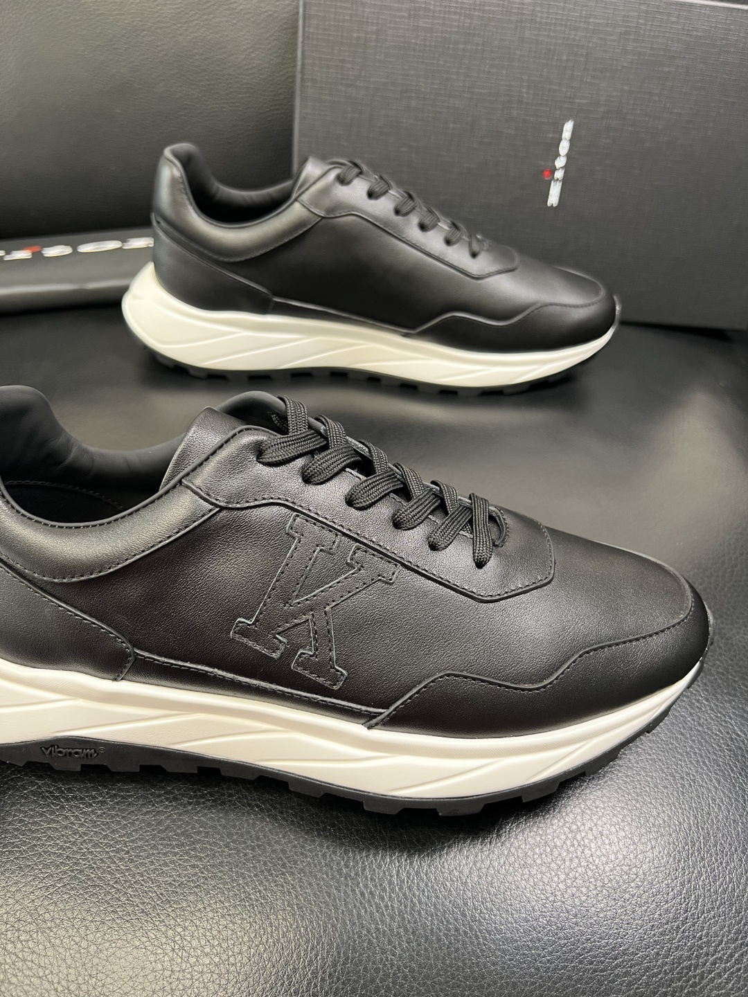 ⚠️只换码不退⚠️ kiton 高品质 顶级工艺品 专柜新品同步，鞋面意大利进口牛皮面料，进口水染牛皮内