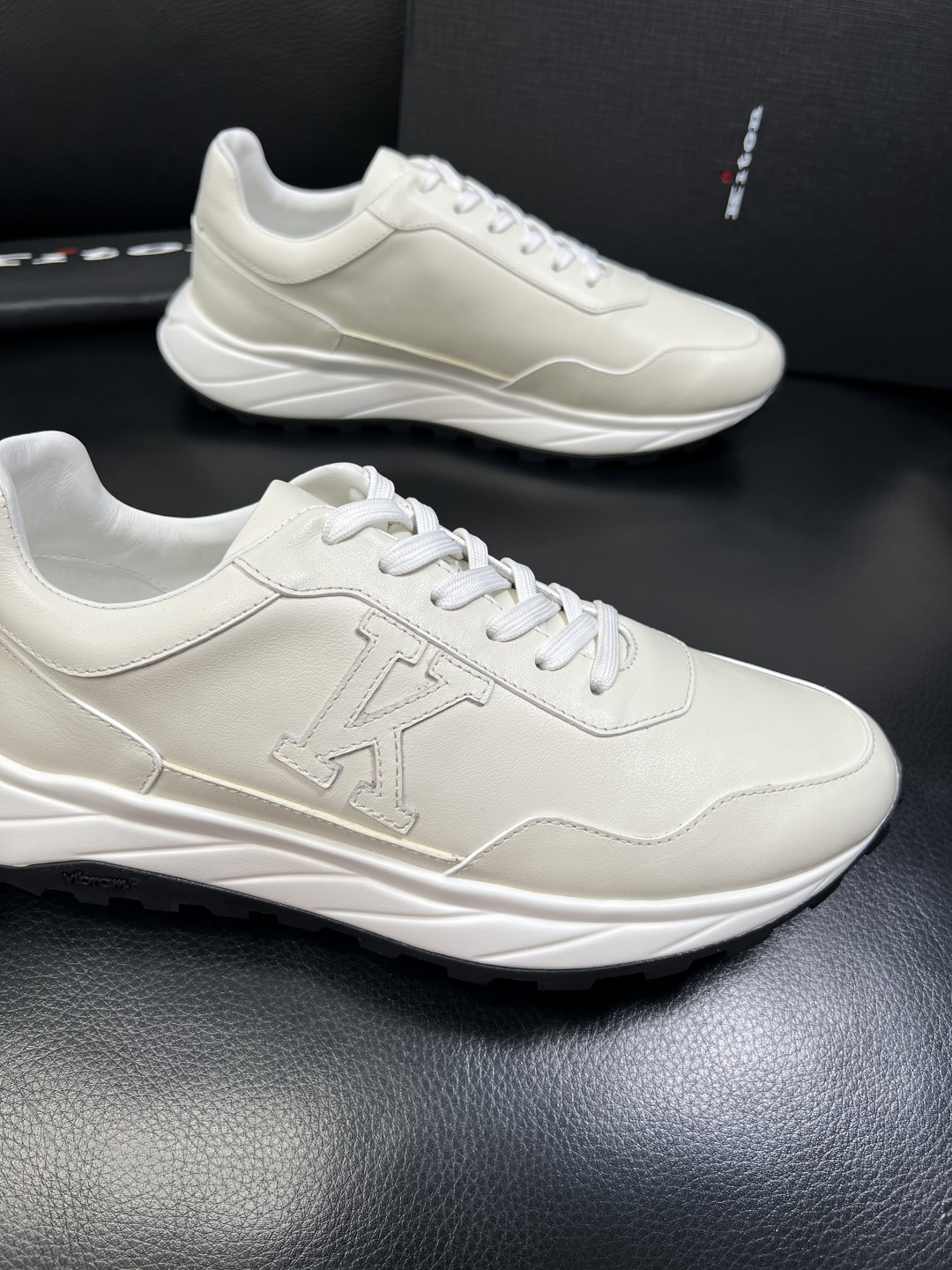 ⚠️只换码不退⚠️ kiton 高品质 顶级工艺品 专柜新品同步，鞋面意大利进口牛皮面料，进口水染牛皮内