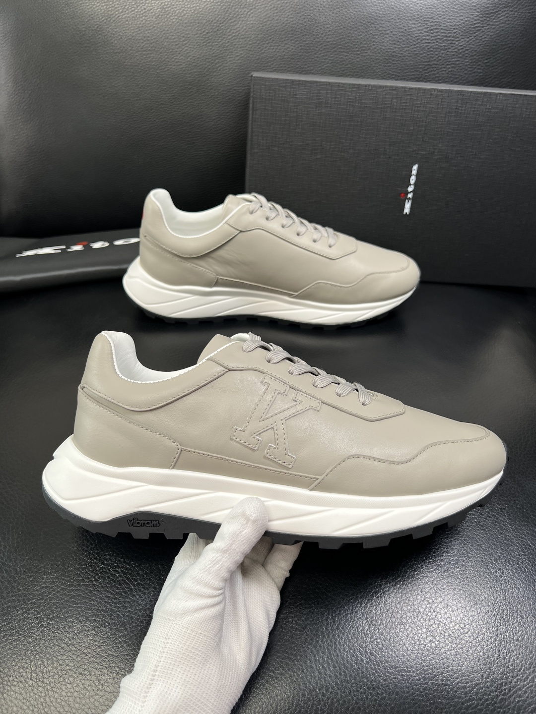 ⚠️只换码不退⚠️ kiton 高品质 顶级工艺品 专柜新品同步，鞋面意大利进口牛皮面料，进口水染牛皮内