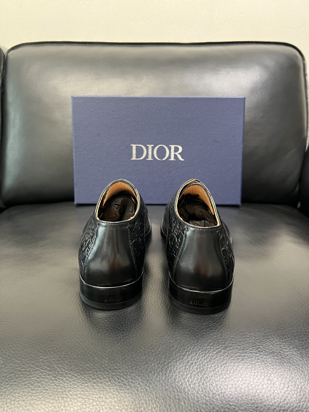 Dior 高品质 顶级工艺品 迪奥 皮鞋系列专柜同步原厂配置，意大利进口牛皮，全进口水染牛皮里垫，鞋底：