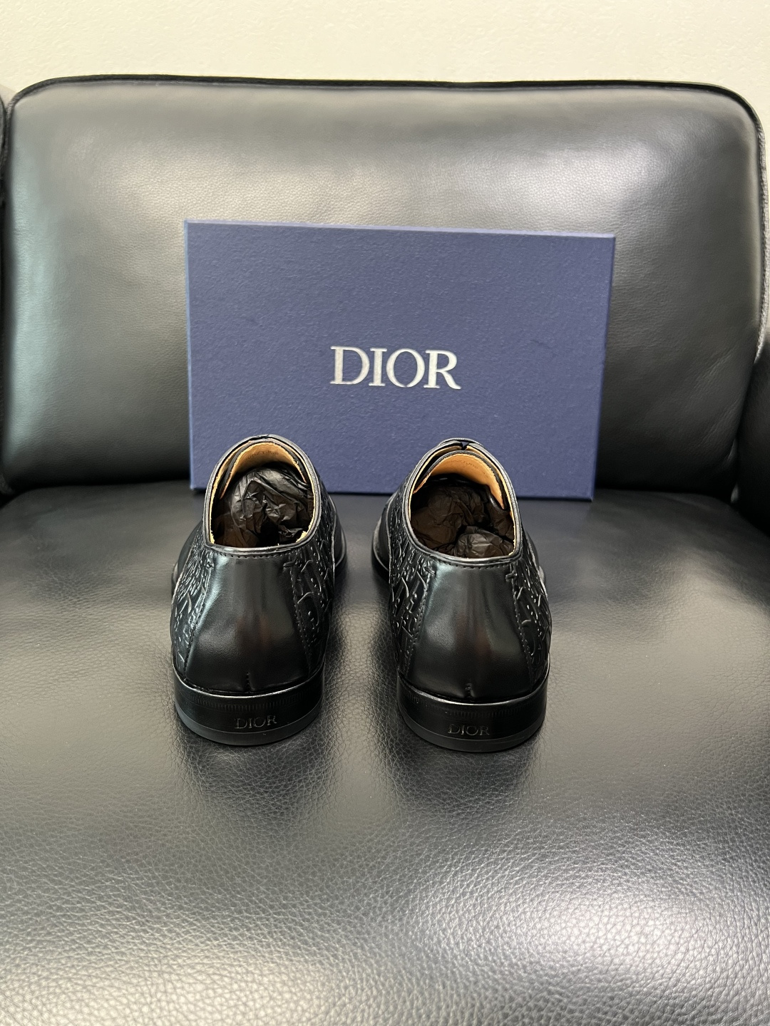 Dior 高品质 顶级工艺品 迪奥 皮鞋系列专柜同步原厂配置，意大利进口牛皮，全进口水染牛皮里垫，鞋底：