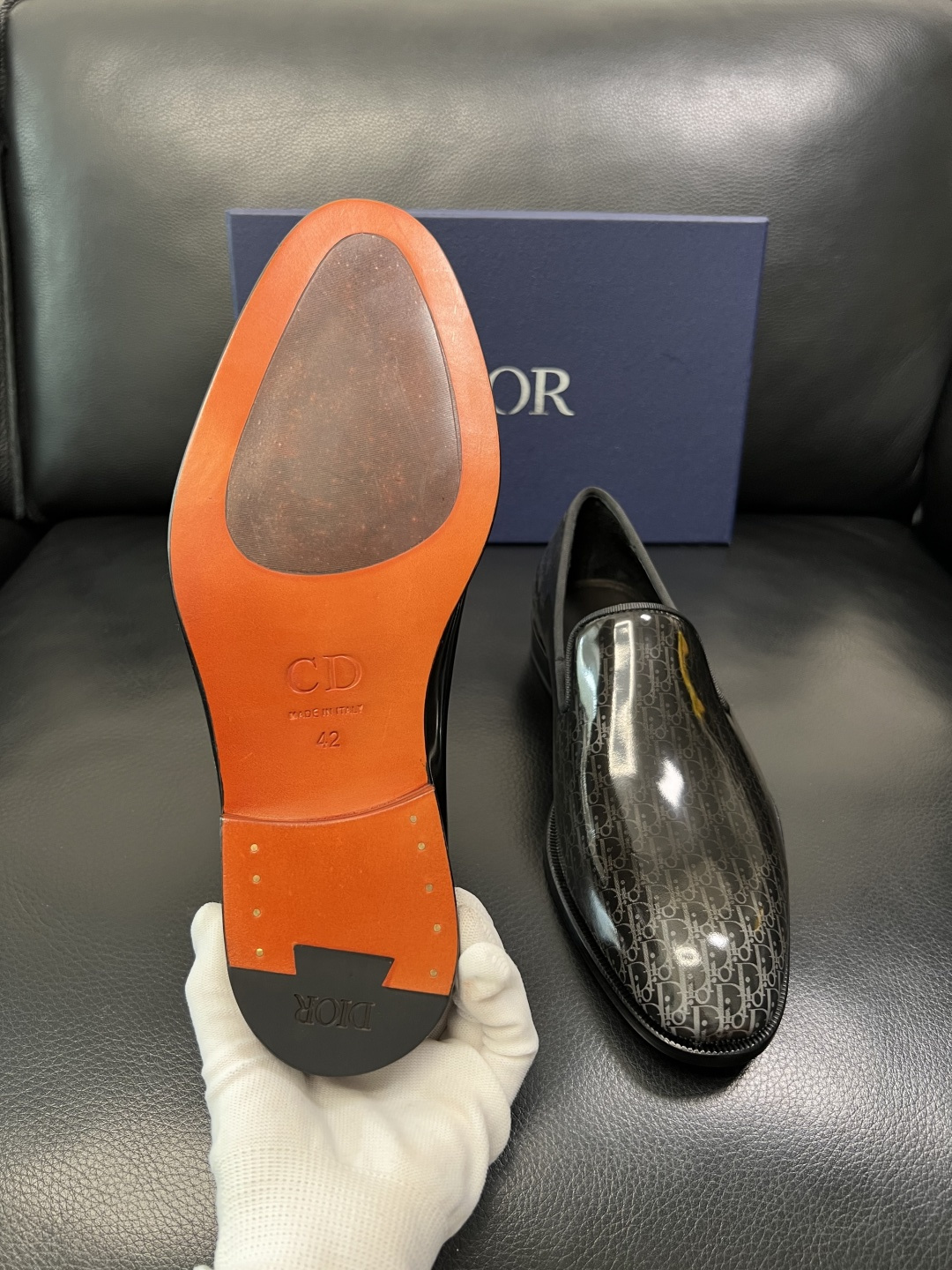Dior 高品质 顶级工艺品 迪奥 皮鞋系列专柜同步原厂配置，意大利进口牛皮，全进口水染牛皮里垫，鞋底：