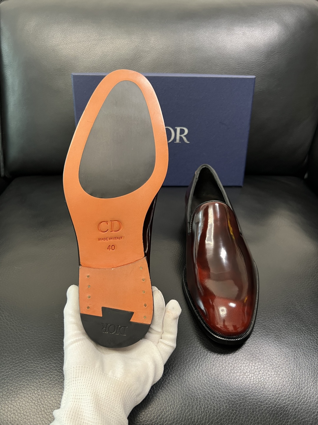 Dior 高品质 顶级工艺品 迪奥 皮鞋系列专柜同步原厂配置，意大利进口牛皮，全进口水染牛皮里垫，鞋底：