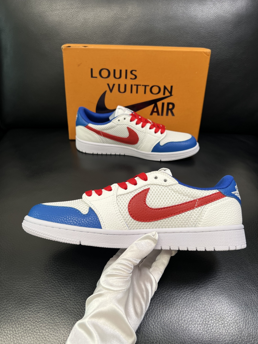 Lv联名nike 高品质 顶级工艺品 路易威登联名，专柜同步，鞋面意大利进口，高品质拼接缤纷色彩复杂工艺