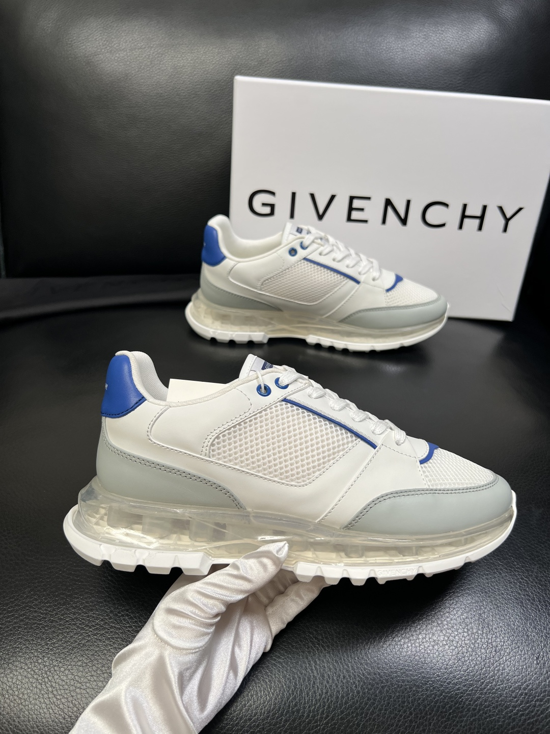 Givenchy 高品质 顶级工艺品 纪梵希 专柜同步原厂配置，意大利进口牛皮搭配网布面料，全鞋配件私模