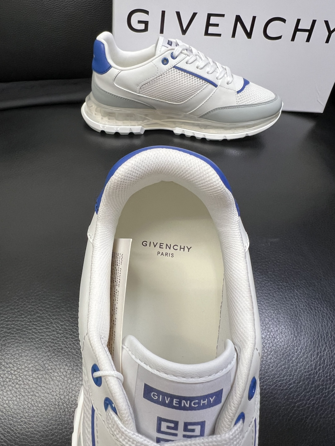 Givenchy 高品质 顶级工艺品 纪梵希 专柜同步原厂配置，意大利进口牛皮搭配网布面料，全鞋配件私模