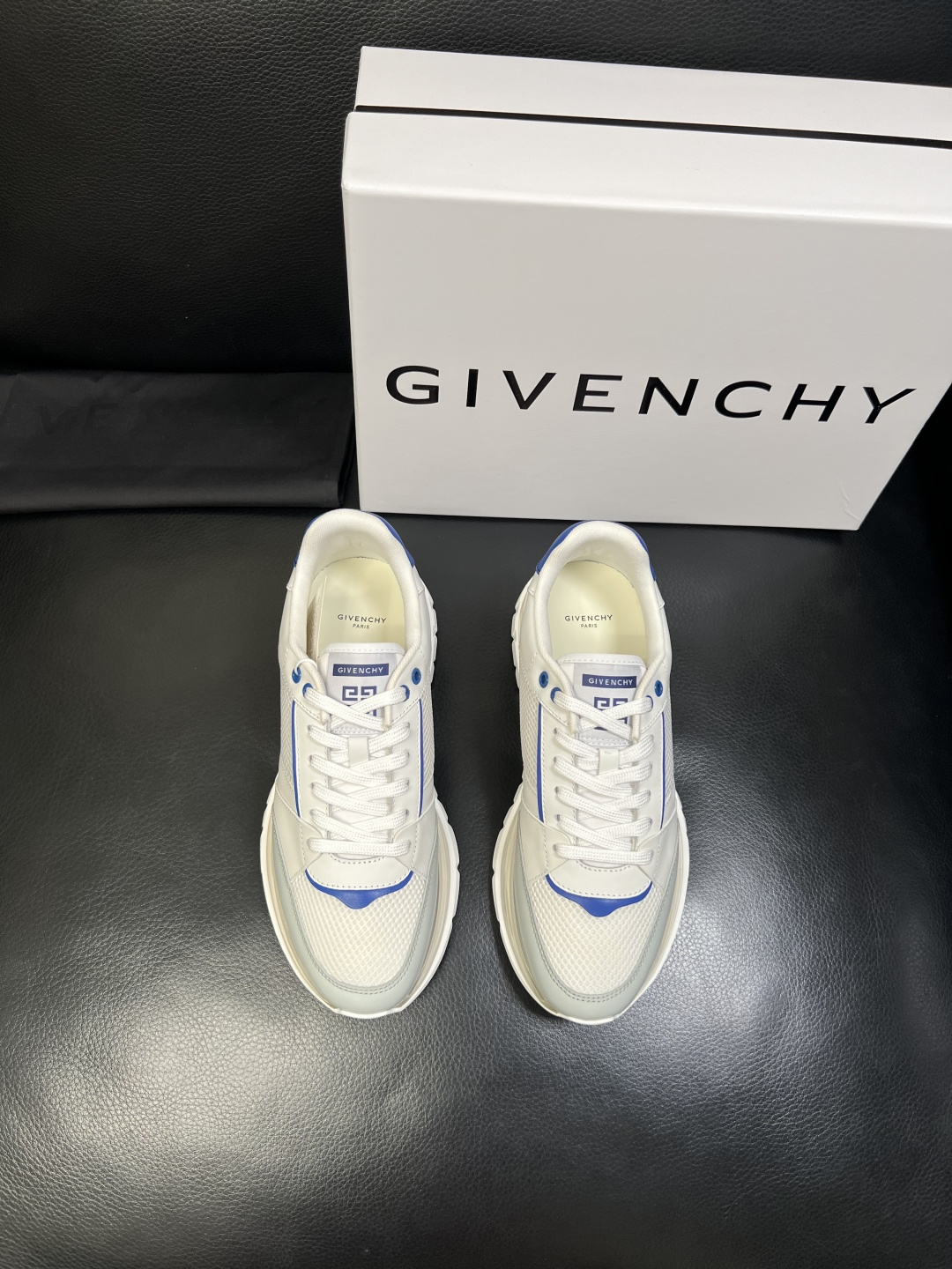 Givenchy 高品质 顶级工艺品 纪梵希 专柜同步原厂配置，意大利进口牛皮搭配网布面料，全鞋配件私模